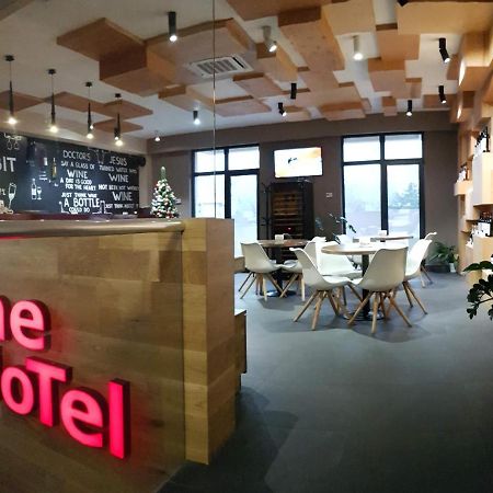 Wine Hotel Кишинів Екстер'єр фото