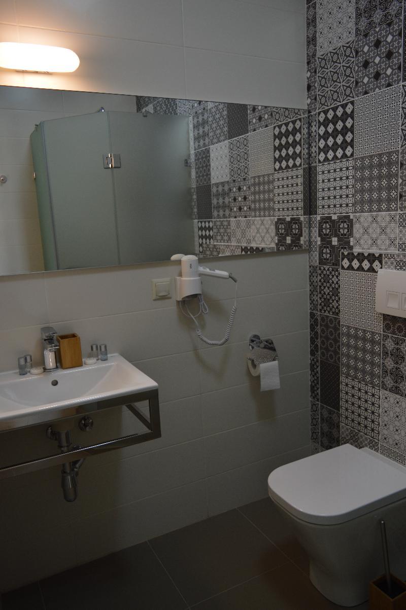 Wine Hotel Кишинів Екстер'єр фото